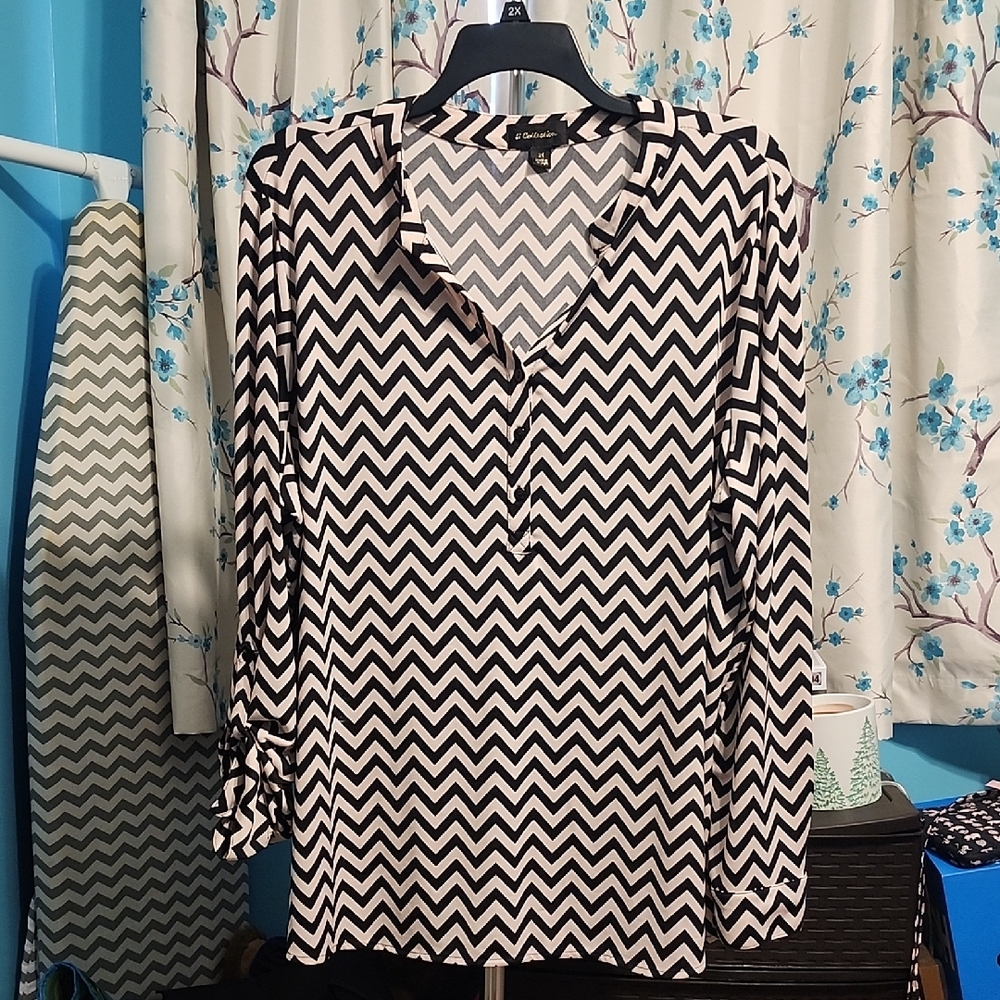 Stylish Black and Pink Zigzag Blouse